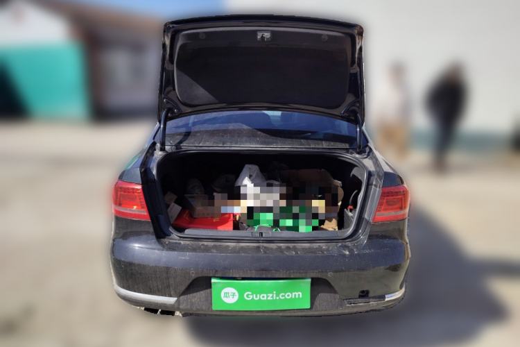 Used Volkswagen Magotan 2013 1.8TSI Premier Model Trunk