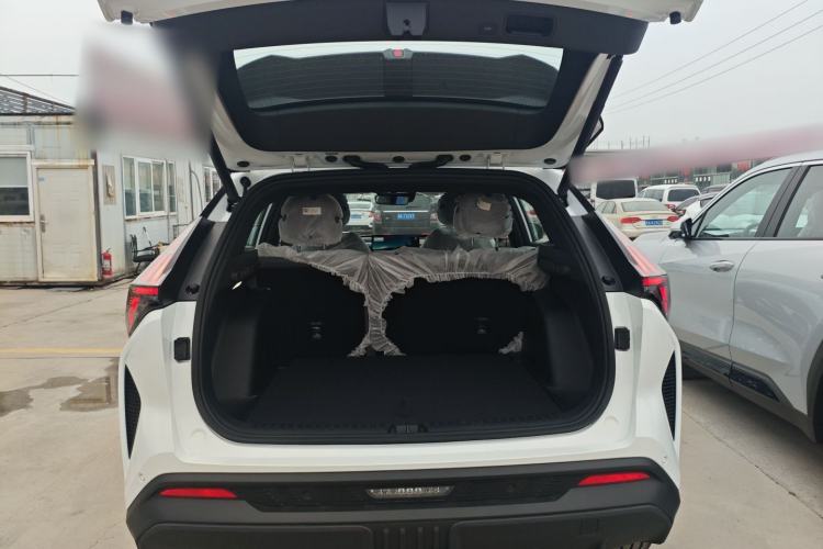 Used Geely Auto Emgrand X7 Sport 2026 Model 1.5TD Aspirational Trunk