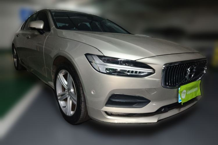 Used Volvo S90 2018 T4 Zhiyuan Edition