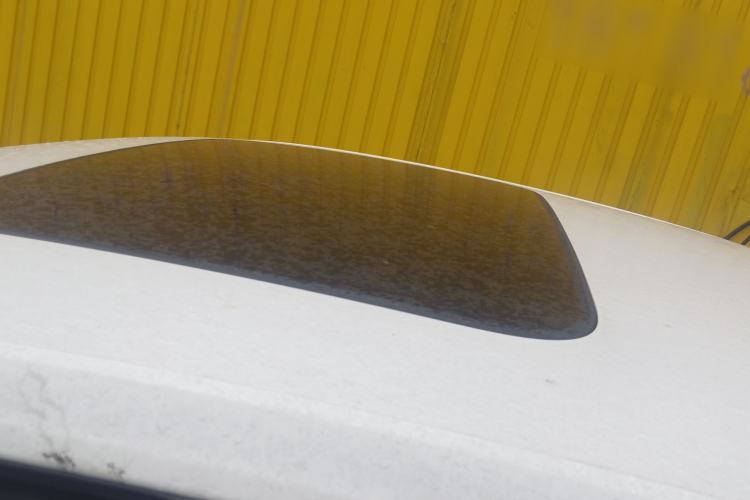 Used Volkswagen Lavida 2021 1.5L Automatic Comfort Edition Roof