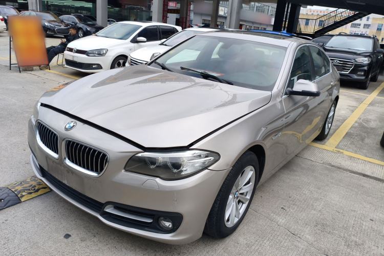 Used BMW 5 Series 2014 520i Elegant Edition