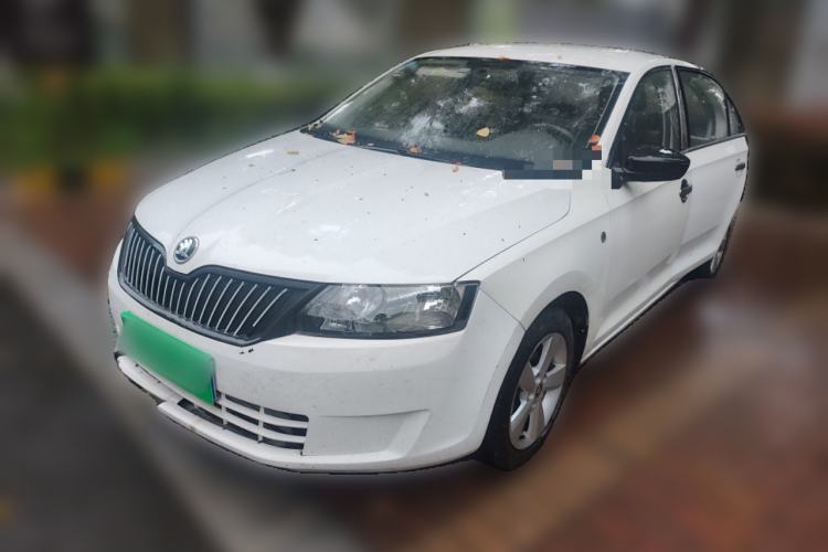 Used Skoda Rapid 2015 1.4L Manual Enjoyment Model