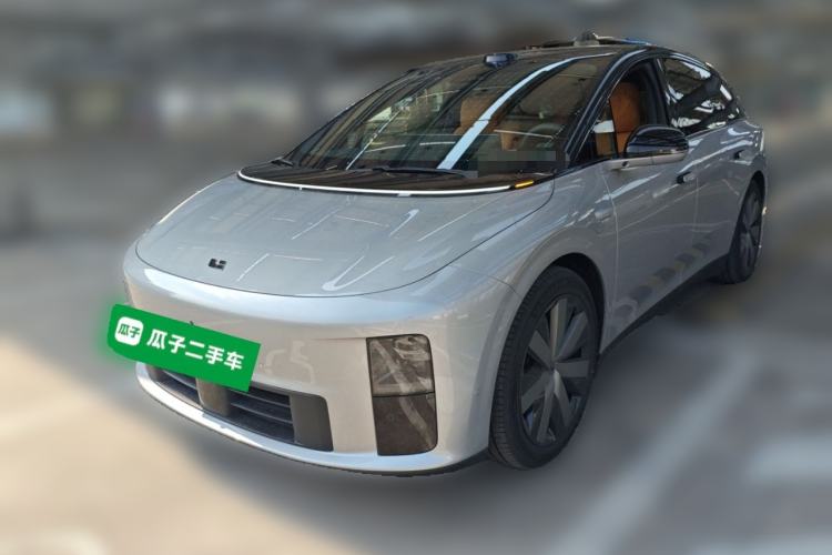 Used Li Auto i6 2025 Model Four-Wheel-Drive Standard Type