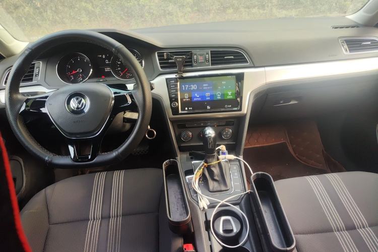 Used Volkswagen Lamando 2017 230TSI DSG Fashion Edition
