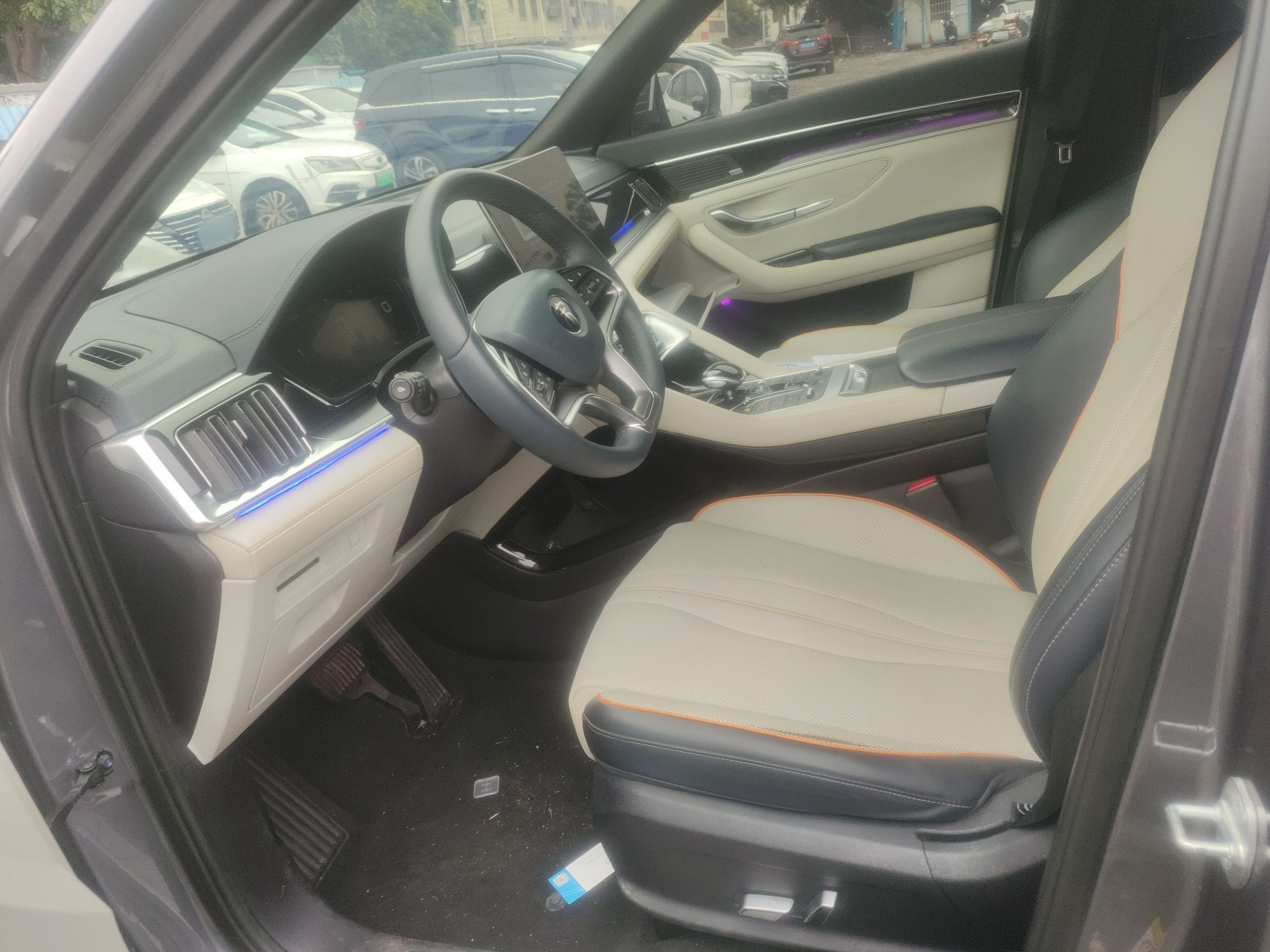 Interior delantero