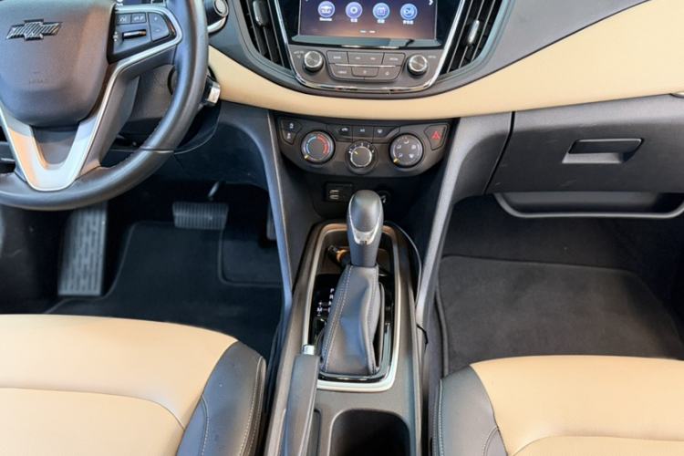 Used Chevrolet Monza 2020 320 Automatic Enjoyment Edition Gear Lever