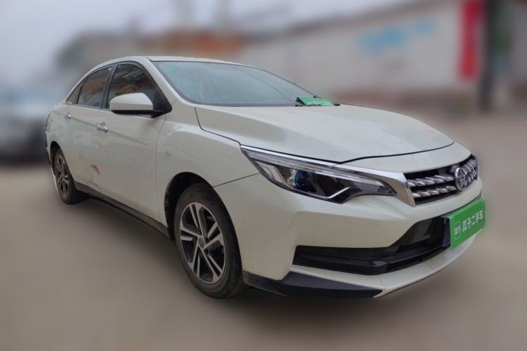 Used Venucia D60 2019 100 000 Glory 1.6L Entry Manual ChenShang Edition China VI
