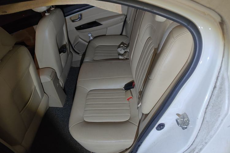 Used Great Wall C30 2015 1.5L AMT Luxury Model
