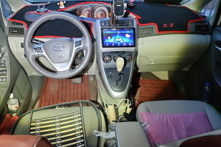 Used Toyota Verso 2015 180E CVT Crossover Edition