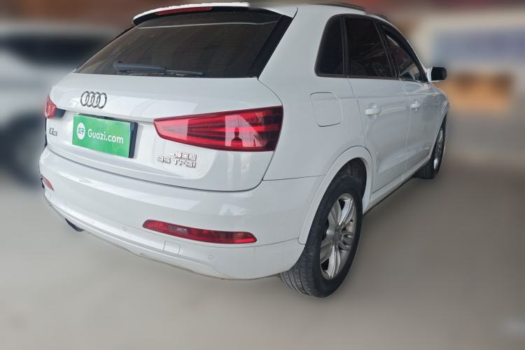 Used Audi Q3 2015 35 TFSI Comfort Model Rear Right 45 Deg