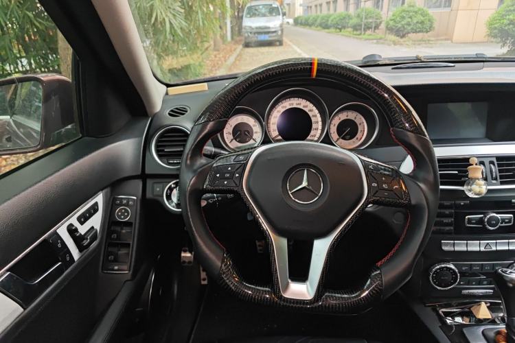 Used Mercedes-Benz C-Class 2011 C 200 CGI Fashion Model Steering Wheel