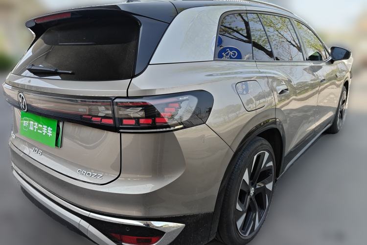 Used Volkswagen ID.6 CROZZ 2021 First Edition Rear Right 45 Deg