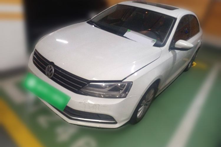 Used Volkswagen Sagitar 2015 1.6L Automatic Comfort Model