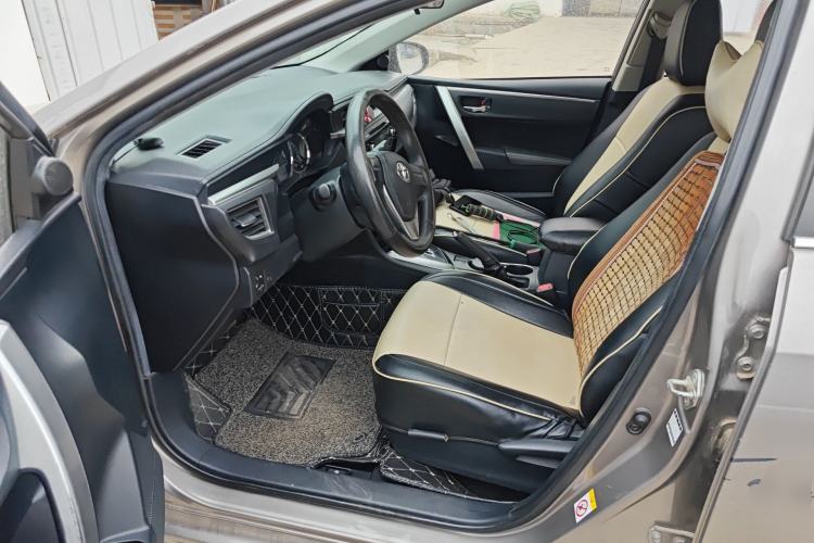 Used Toyota Corolla 2014 1.6L CVT GL Left Front Seat