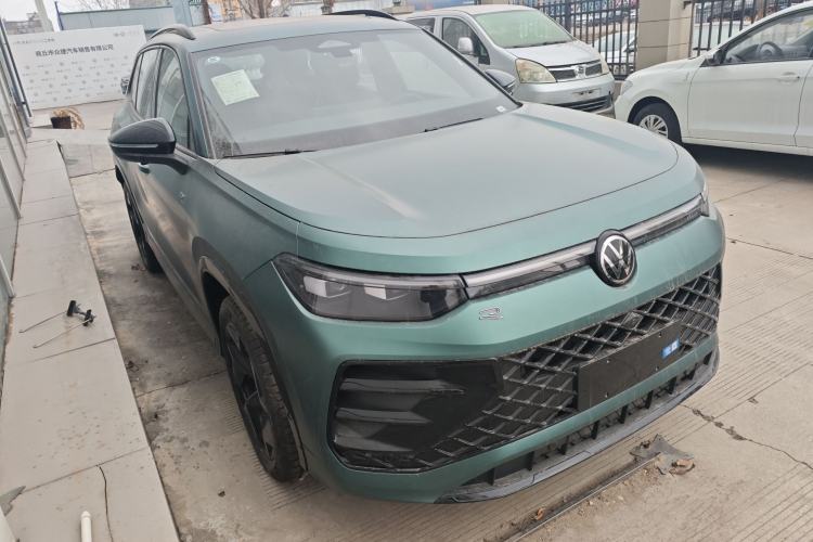 Used Volkswagen Tayron 2025 Tharu L 330TSI Two-Wheel Drive Elite City Package
