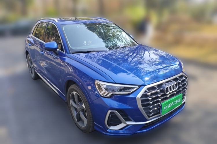 Used Audi Q3 2019 35 TFSI Fashion Dynamic Model