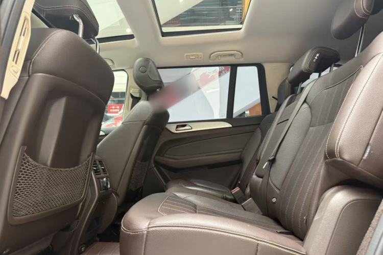 Used Mercedes-Benz GLS 2017 GLS 400 4MATIC Fashion Edition
