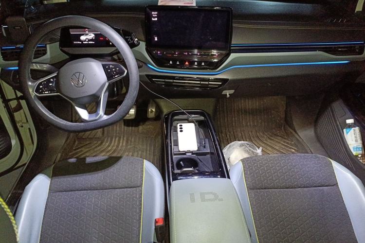 Used Volkswagen ID.4 X 2021 Pro Smart Long-Range Edition Center Console