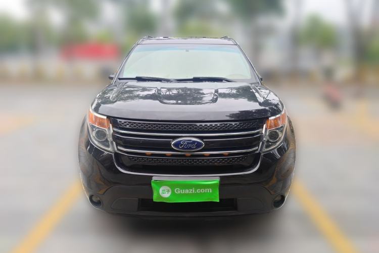 Used Ford Explorer 2013 3.5L Deluxe Model Front