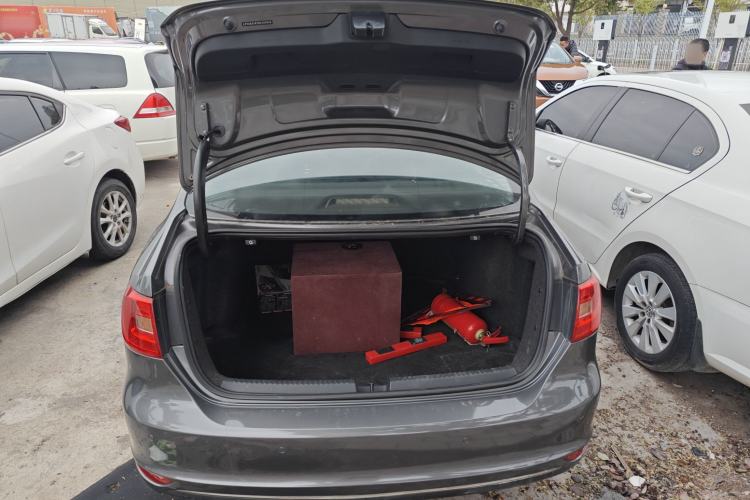 Used Volkswagen Sagitar 2014 Revised Version 1.6L Automatic Comfort Edition
