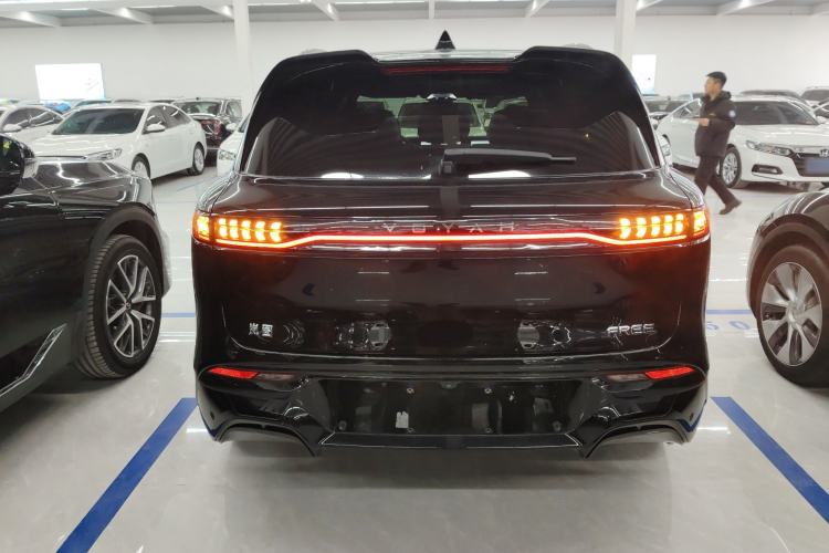 Used VOYAH FREE 2025 318 318 km Rear-Drive Touring Edition