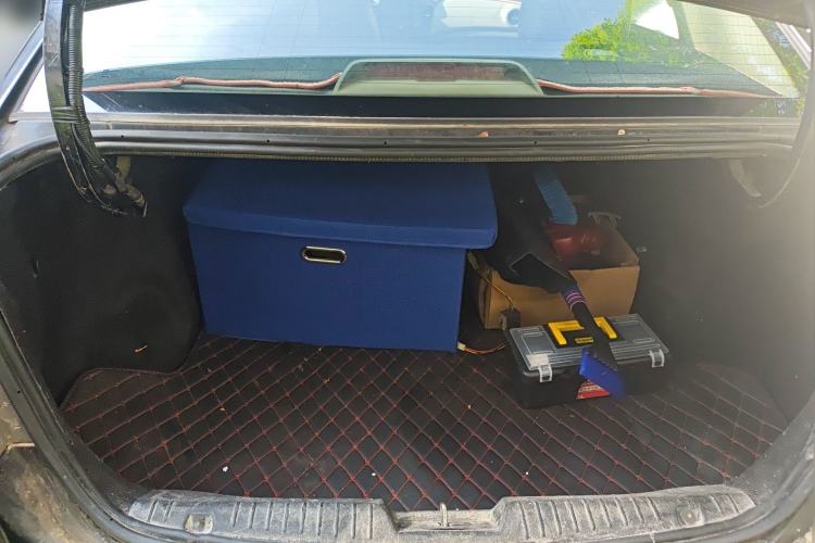 Used Chevrolet Cruze 2012 1.6L SL MT Trunk