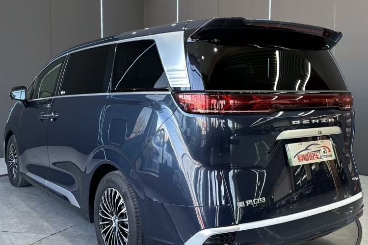 Used Denza D9 2024 DM-i 980 Four-Wheel Drive Prestige Model