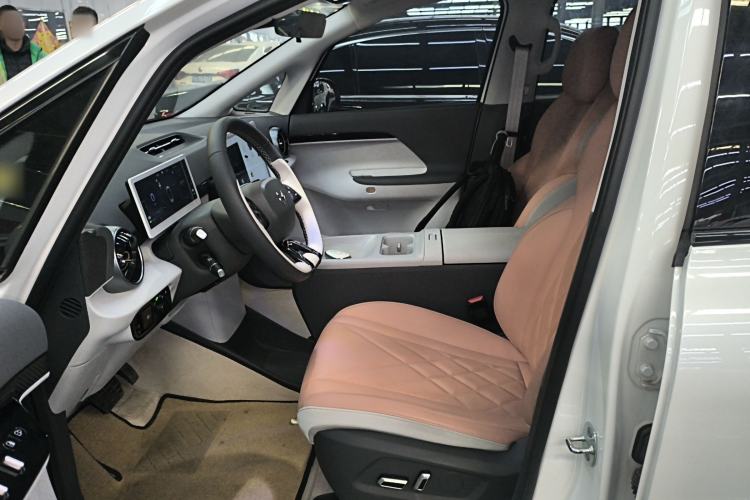 Used ARCFOX Kaola S 2024 PRO Left Front Seat