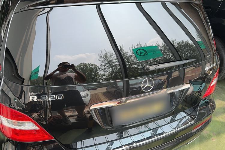 Used Mercedes-Benz R-Class 2017 R 320 4MATIC Business Edition Prestige Model