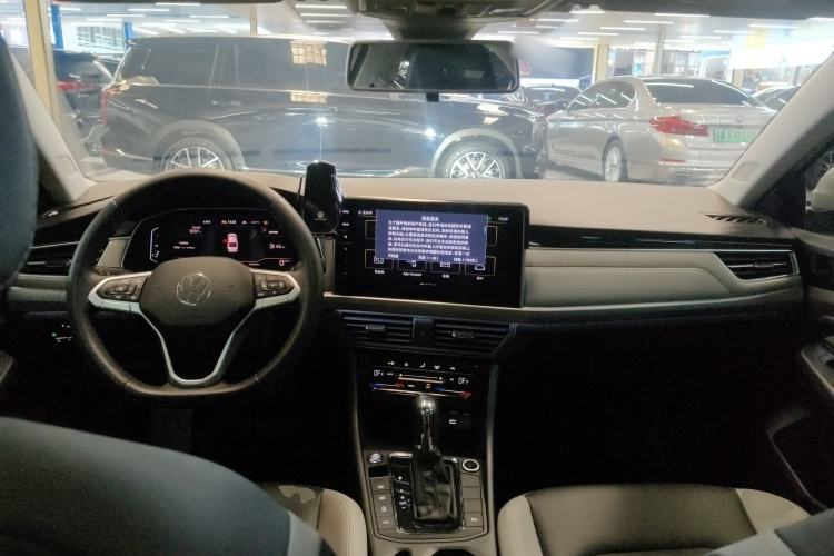 Used Volkswagen Bora 2023 300TSI DSG Prestige Edition