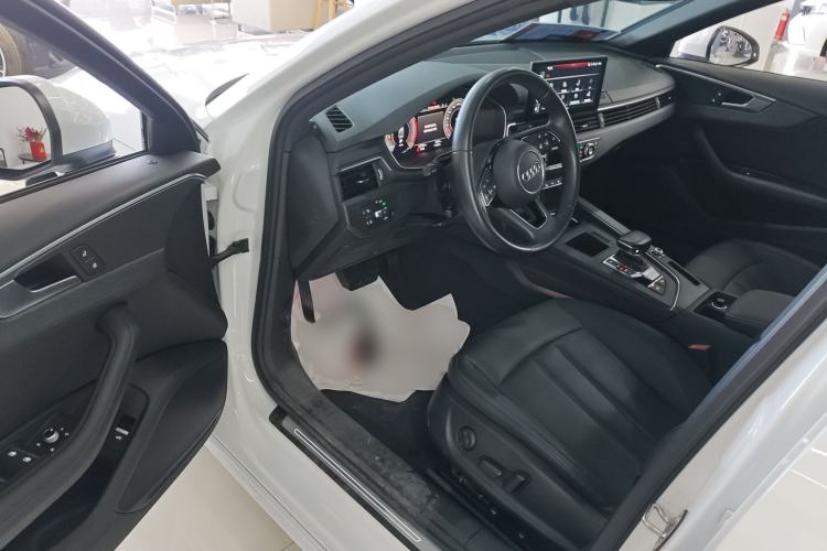 Used Audi A4L 2022 40 TFSI Luxury Prestige Edition