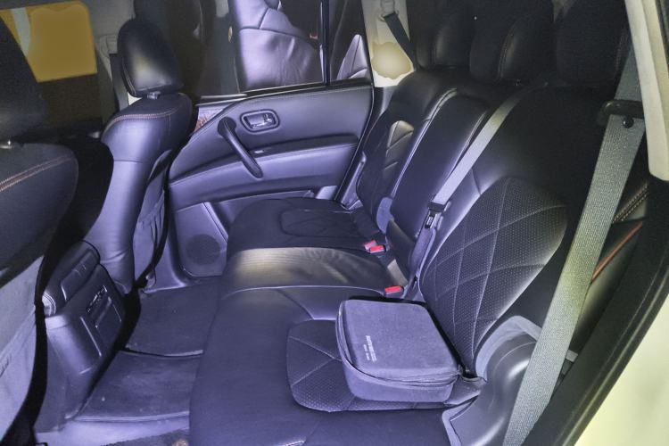 Used Nissan Patrol 2018 4.0L LinkedIn Edition Left Rear Seat