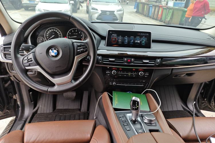 Used BMW X6 2017 xDrive28i
