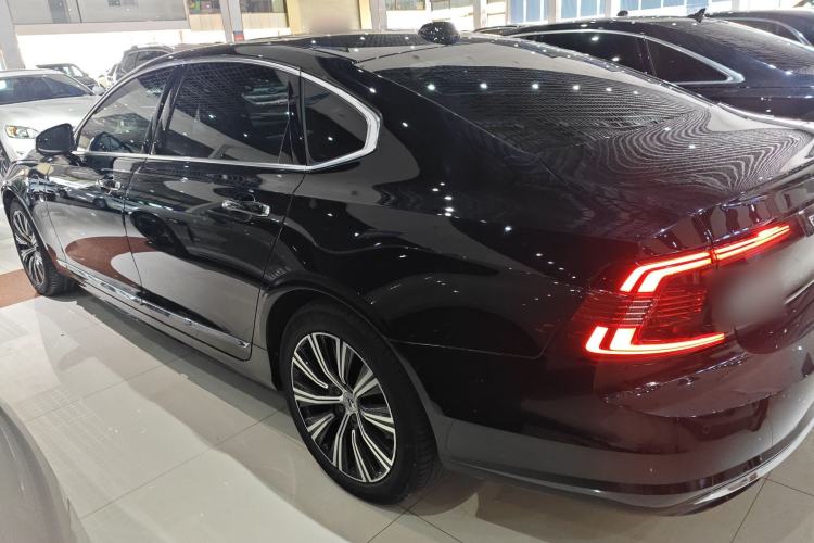 Used Volvo S90 New Energy 2021 T8 eDrive Hybrid Zhiyi Luxury Edition