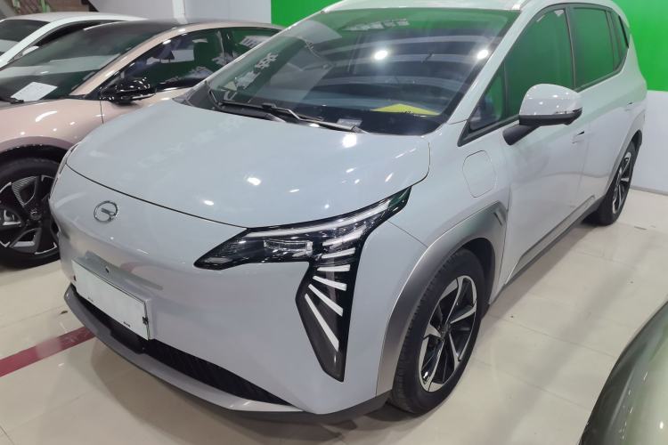 Used AION Y 2023 Plus 510 Smart Edition