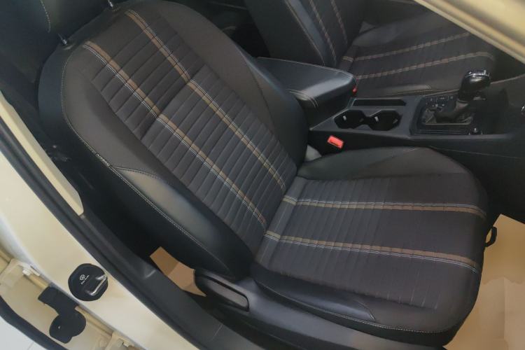 Used Volkswagen Lavida 2019 280TSI DSG Comfort Edition China VI standard Right Front Seat