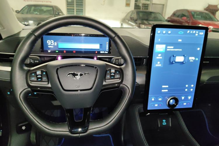 Used Ford Mustang Mach-E 2021 Leap Edition Rear-Drive Version (Standard Range)