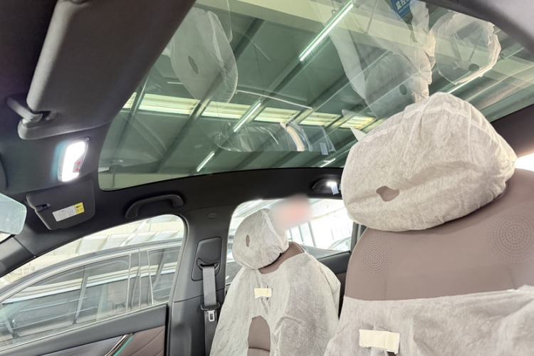 Used CHANGAN NEVO A07 2025 Blue Whale Range-Extending Version 230 Flagship Model Interior 7