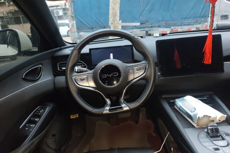 Used BYD Seal 06 New Energy 2024 DM-i 80KM Luxury Model
