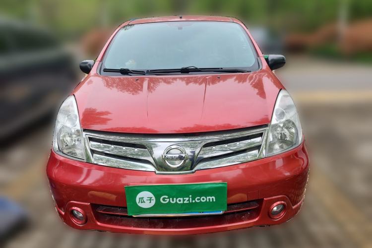 Used Nissan Livina 2010 Jingyue Edition 1.6L Manual All-Around Model Front