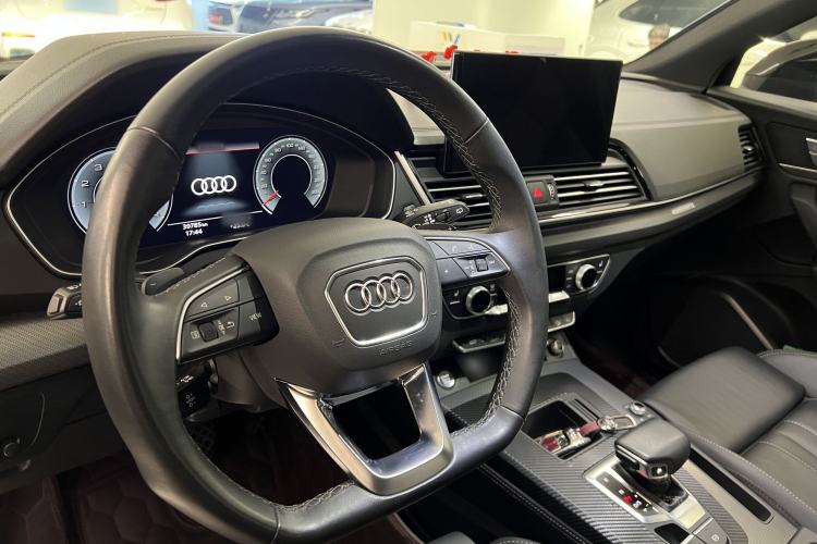 Used Audi Q5L 2023 40T Luxury Dynamic Model Interior 11