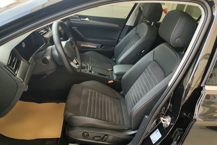 Used Volkswagen Magotan 2020 330TSI DSG Luxury Edition
