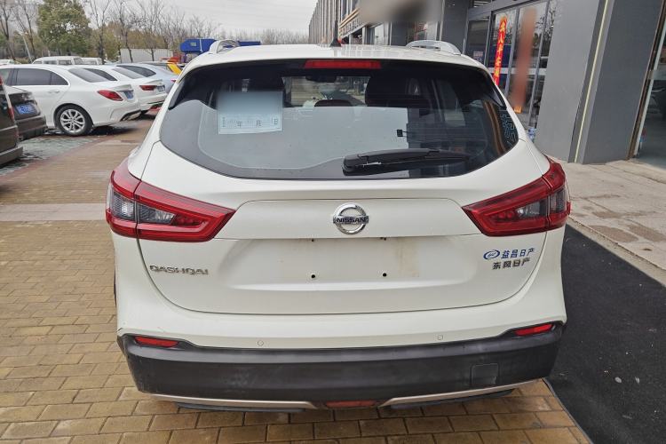 Used Nissan Qashqai 2021 2.0L CVT Luxury Navigation Edition
