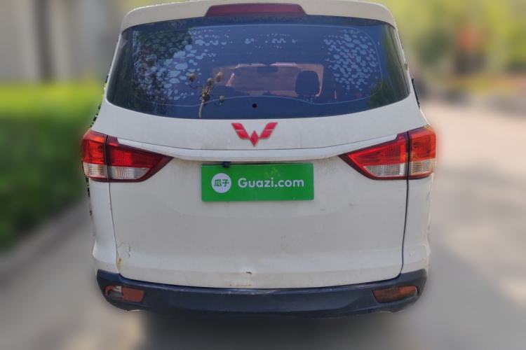 Used Wuling Hongguang 2015 1.5L S1 Standard China V-Emission Standards
