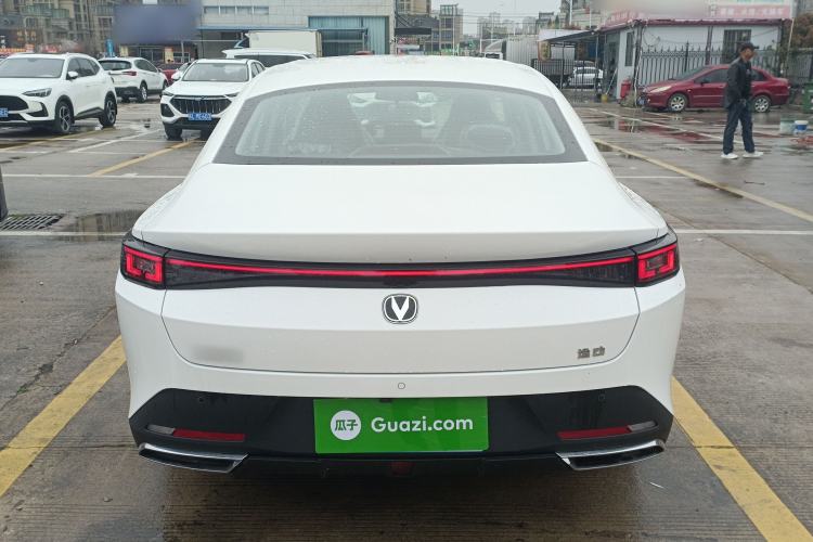 Used CHANGAN Eado 2025 Blue Whale 1.5T 500Bar Prestige Model