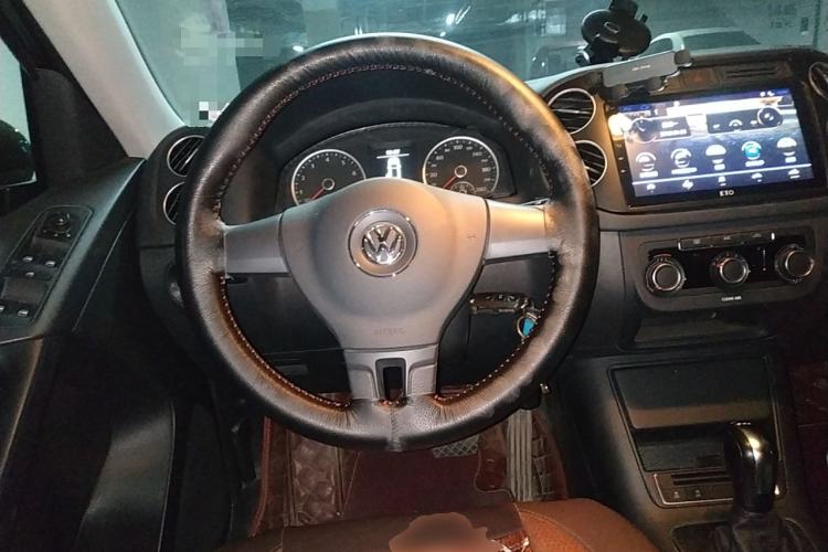 Used Volkswagen Tiguan 2016 280TSI Automatic Two-Wheel-Drive Silk Road Style Edition Steering Wheel