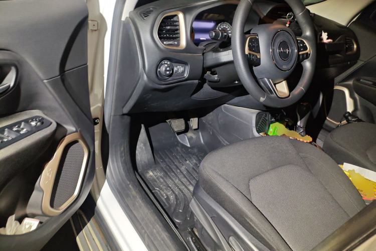 Used Jeep Renegade 2016 1.4T Automatic Jingneng Version+
