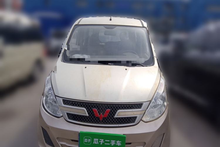 Used Wuling Rongguang V 2016 1.2L Practical Model Non-Power-Assisted Front