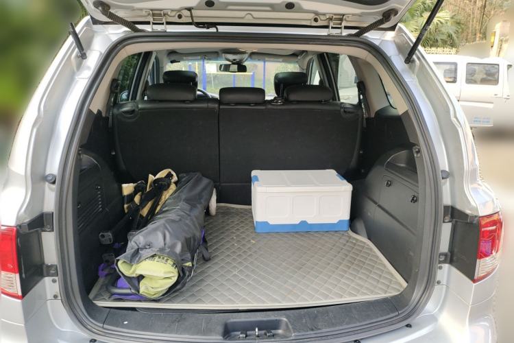 Used SsangYong Kyron 2011 2.0T Two-Wheel Drive Luxury Navigation Edition
