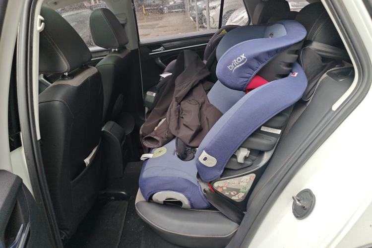 Used Volkswagen C-TREK 2017 230TSI DSG Comfort Version Left Rear Seat